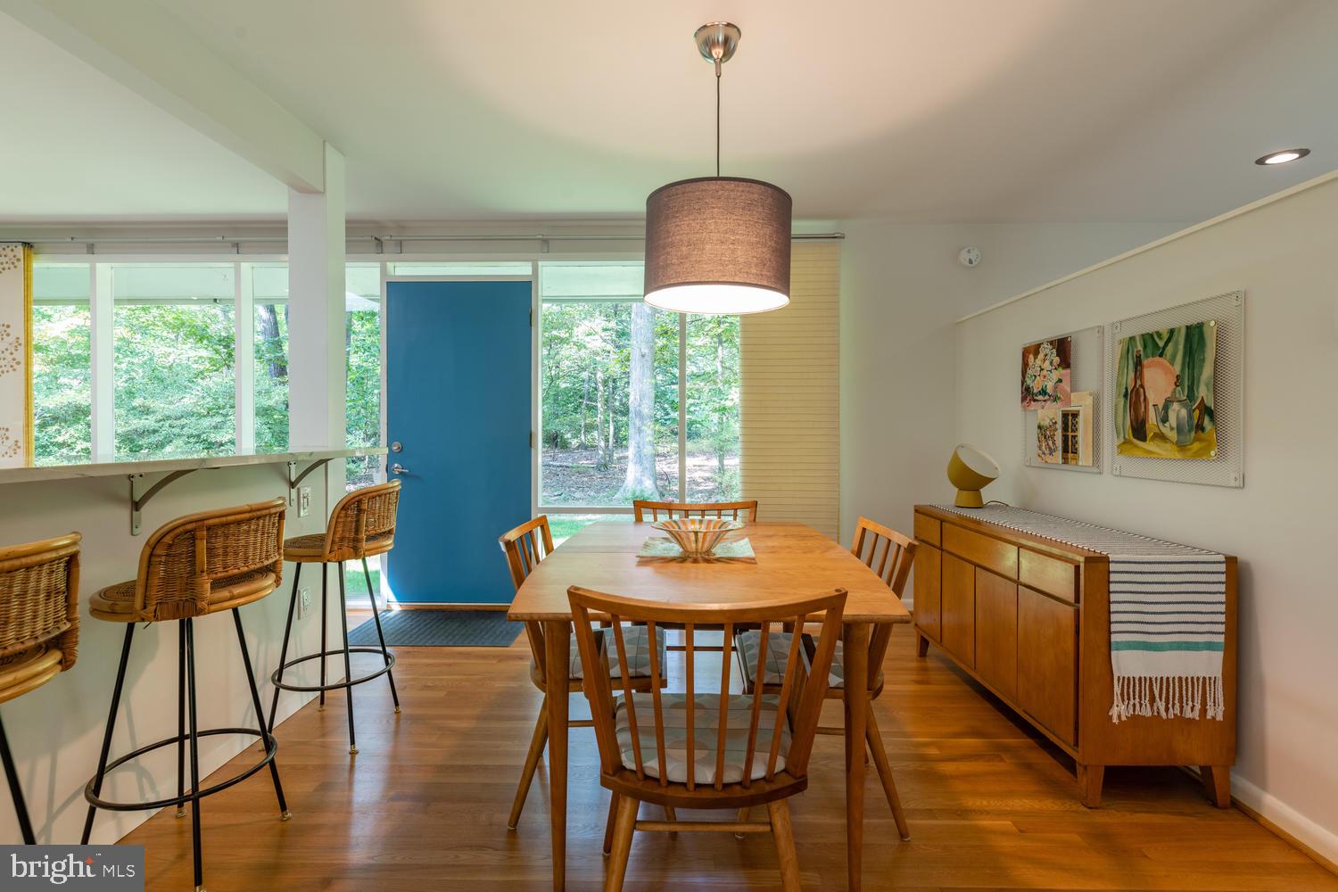 10322 Lloyd Road Potomac, MD 20854 - Photo 18 of 51