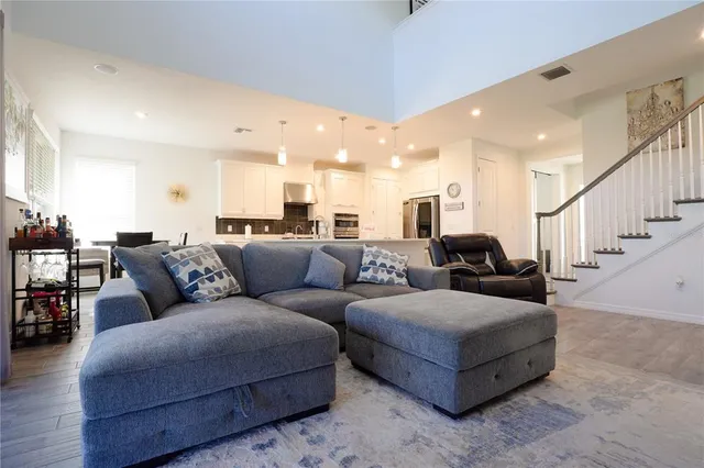 $526,500 | 6332 Laurelcrest Glen, Palmetto, FL 34221