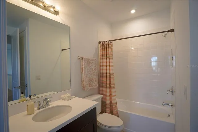 $526,500 | 6332 Laurelcrest Glen, Palmetto, FL 34221