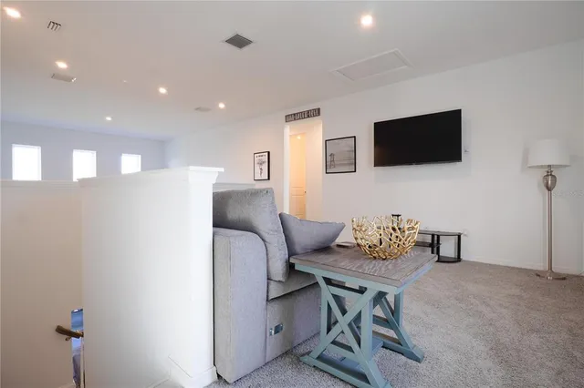 $526,500 | 6332 Laurelcrest Glen, Palmetto, FL 34221