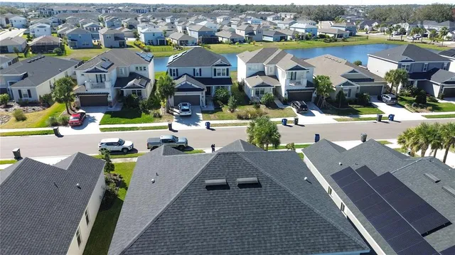 $526,500 | 6332 Laurelcrest Glen, Palmetto, FL 34221