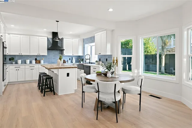 a kitchen with a stove