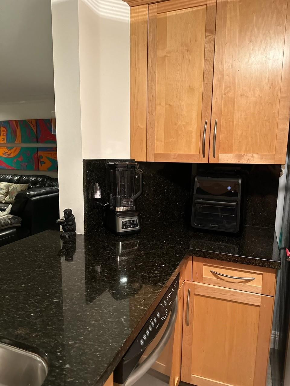 2000 Riverside Place, Unit 3 Wilton Manors, FL 33305 - Photo 17 of 36 Photo 17