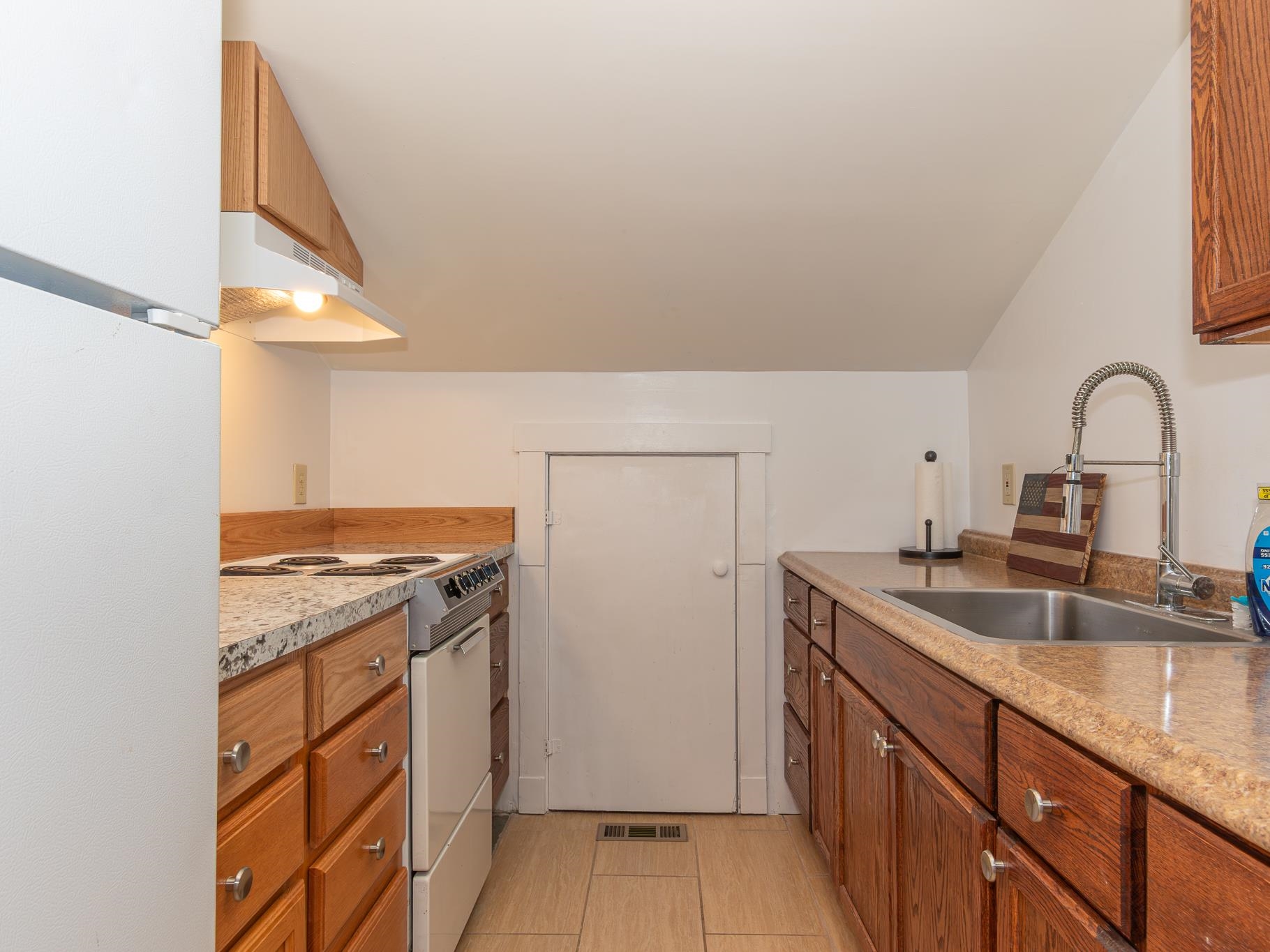 212 Gilsum Street Keene, NH 03431 - Photo 12 of 23