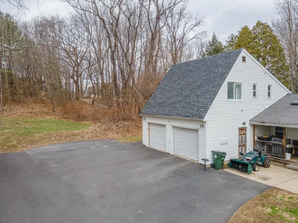 $1,600 | 212 Gilsum Street, Keene, NH 03431