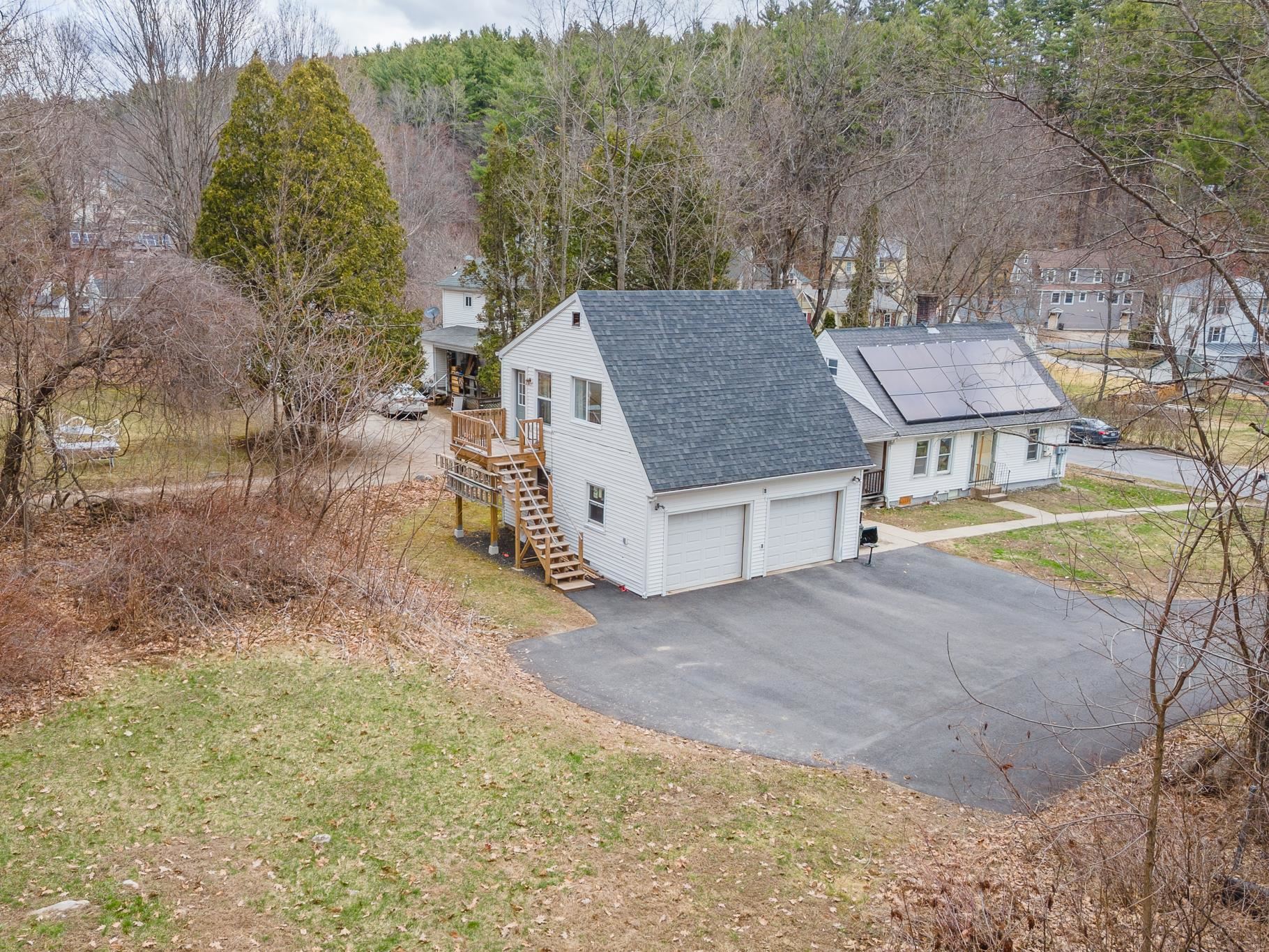 212 Gilsum Street Keene, NH 03431 - Photo 4 of 23