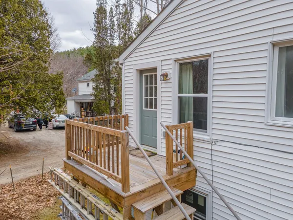 $1,600 | 212 Gilsum Street, Keene, NH 03431