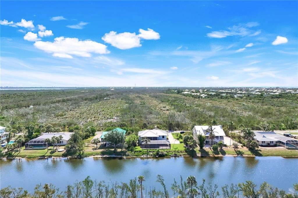 647 Rabbit Road Sanibel, FL 33957 - Photo 42 of 46