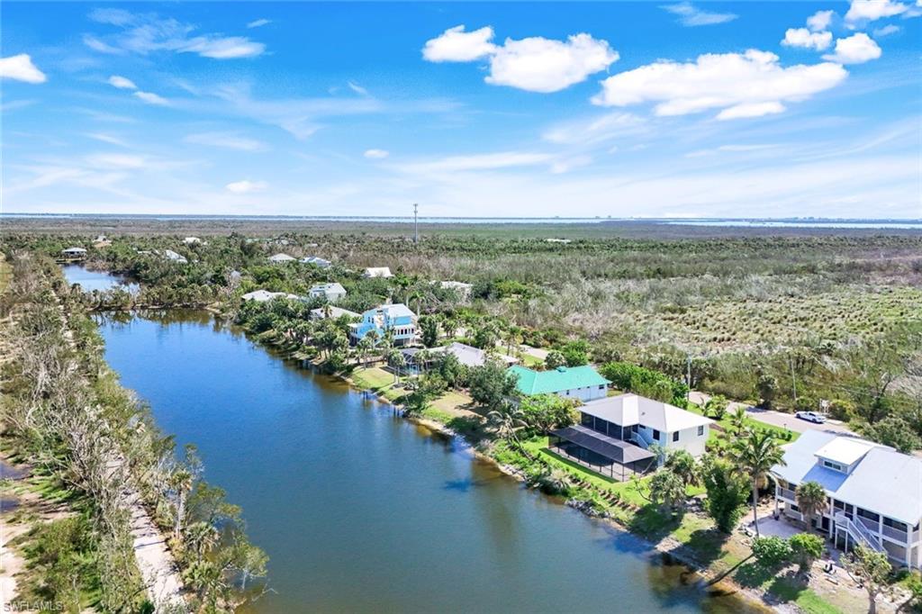 647 Rabbit Road Sanibel, FL 33957 - Photo 43 of 46