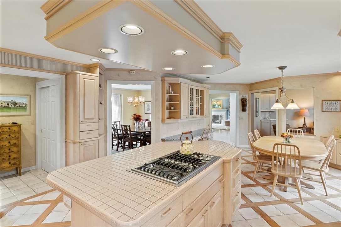 2 Lancashire Way Perinton, NY 14534 - Photo 12 of 50