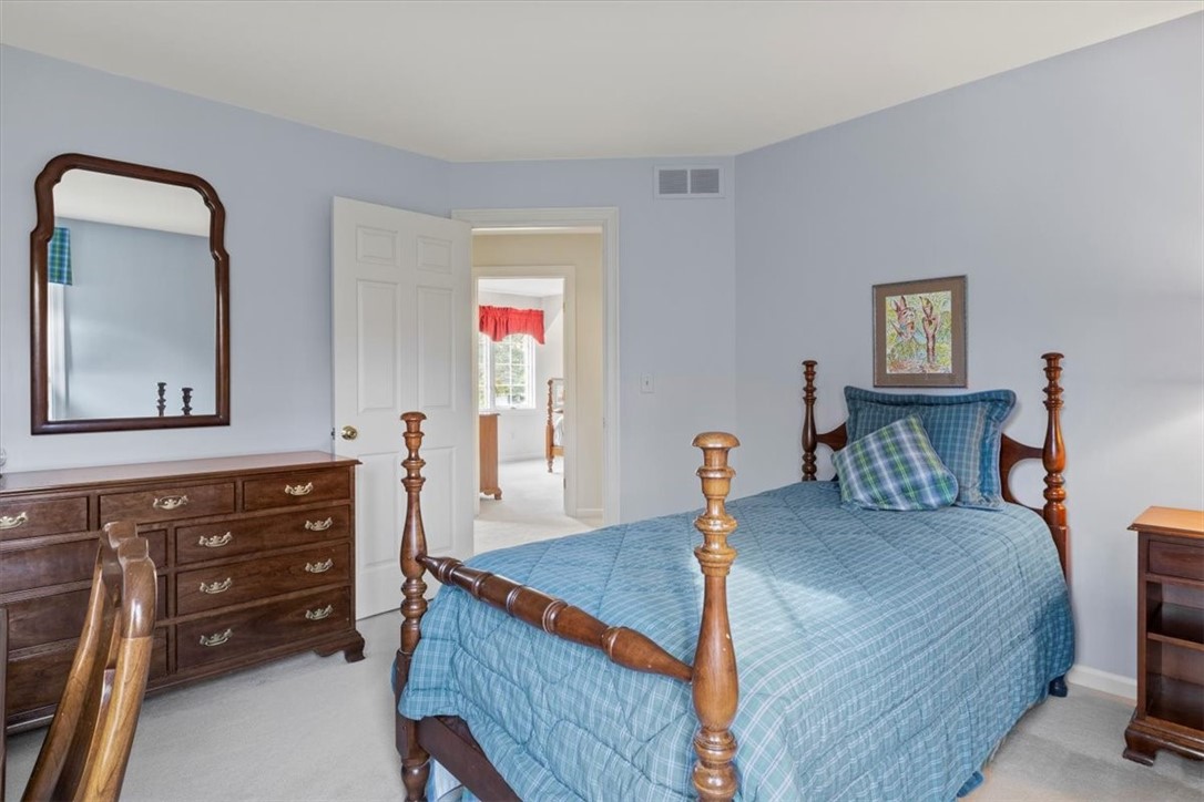 2 Lancashire Way Perinton, NY 14534 - Photo 38 of 50