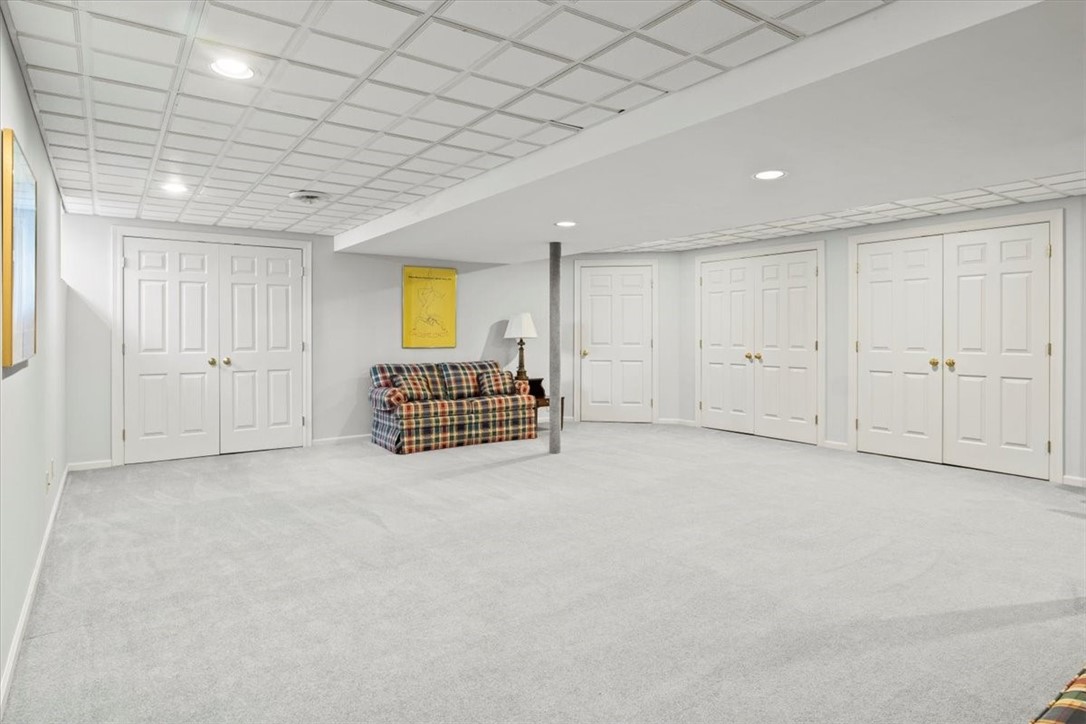 2 Lancashire Way Perinton, NY 14534 - Photo 42 of 50