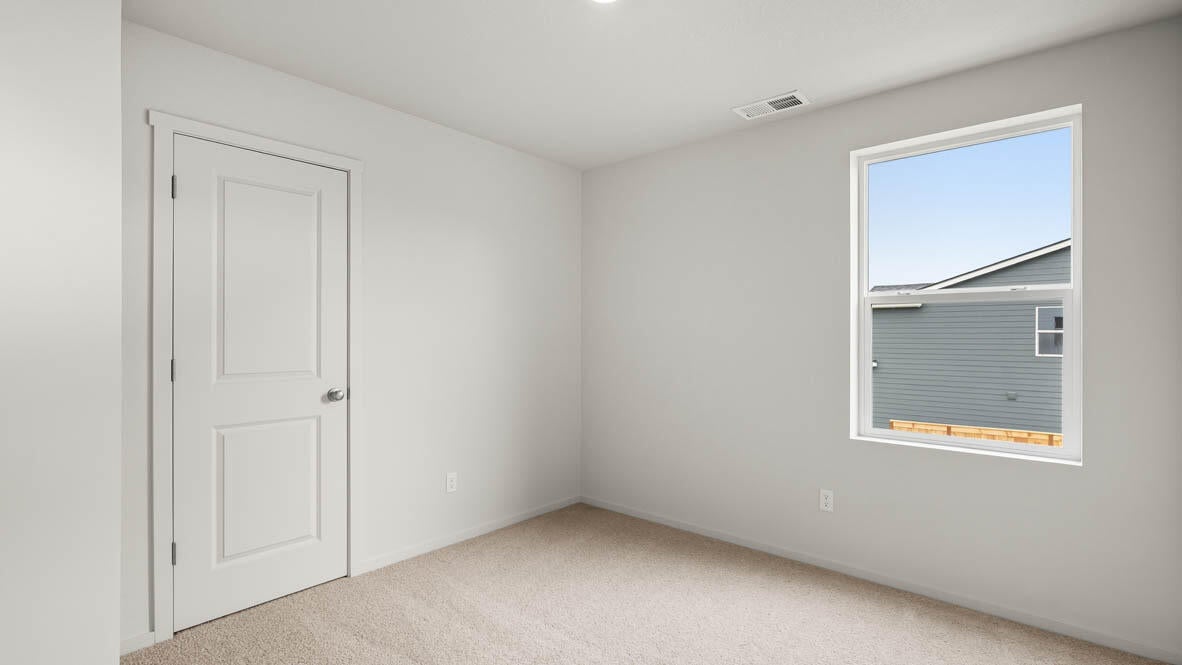 222 Darlington Street Medford, OR 97501 - Photo 15 of 22 016 bedroom