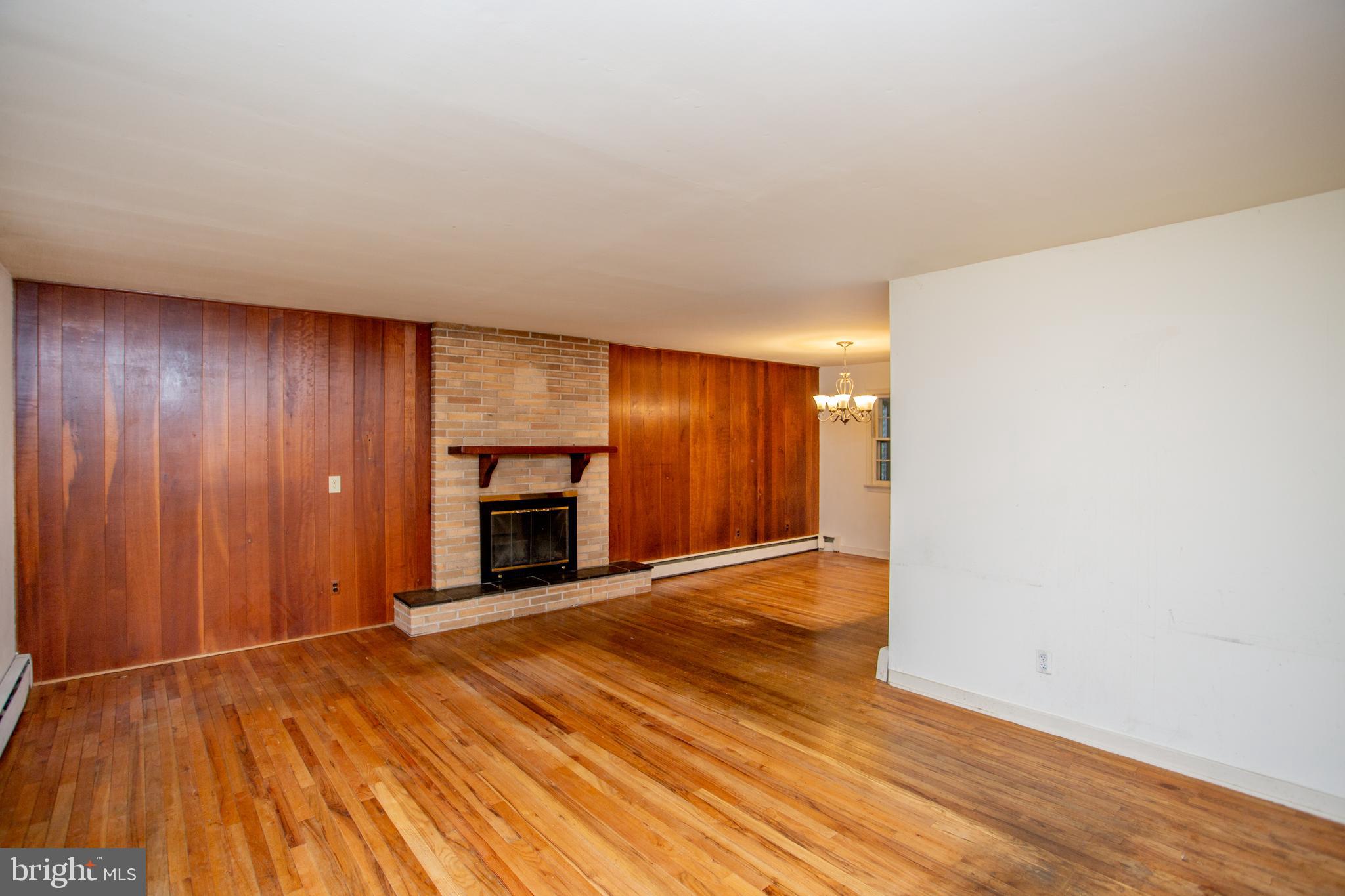 6264 Point Pleasant Pike Doylestown, PA 18902 - Photo 13 of 61