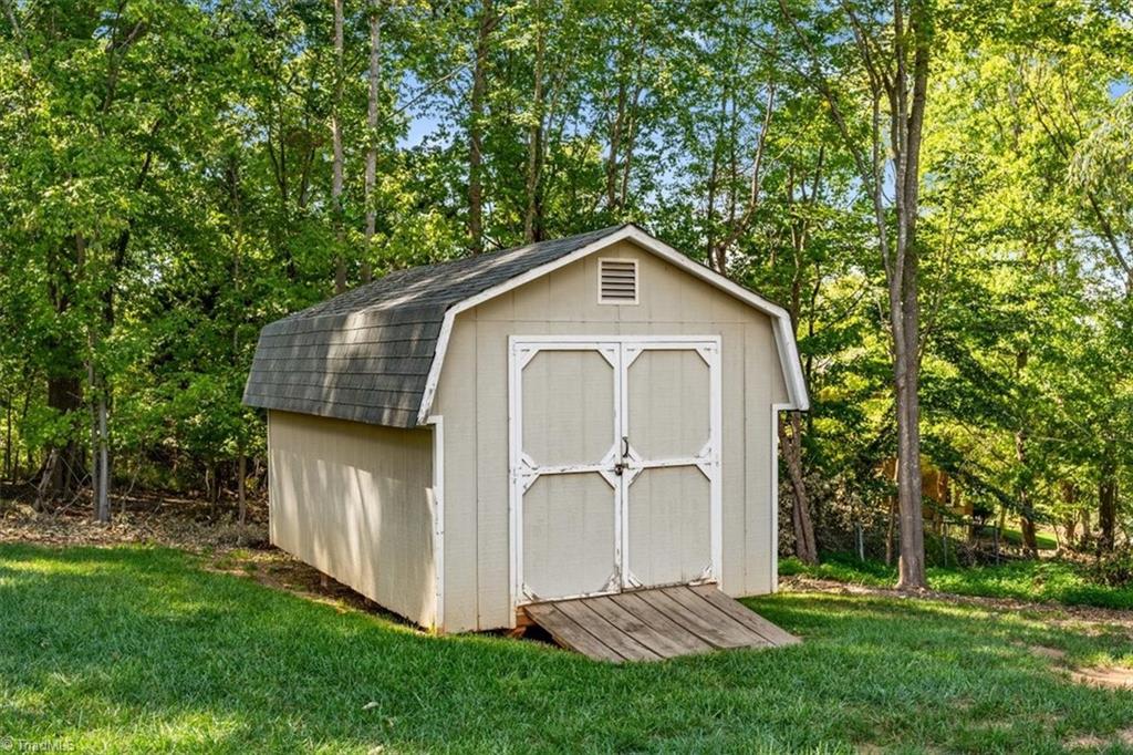1879 Gumtree Road Asheboro, NC 27205 - Photo 46 of 50 Gallery Image 46