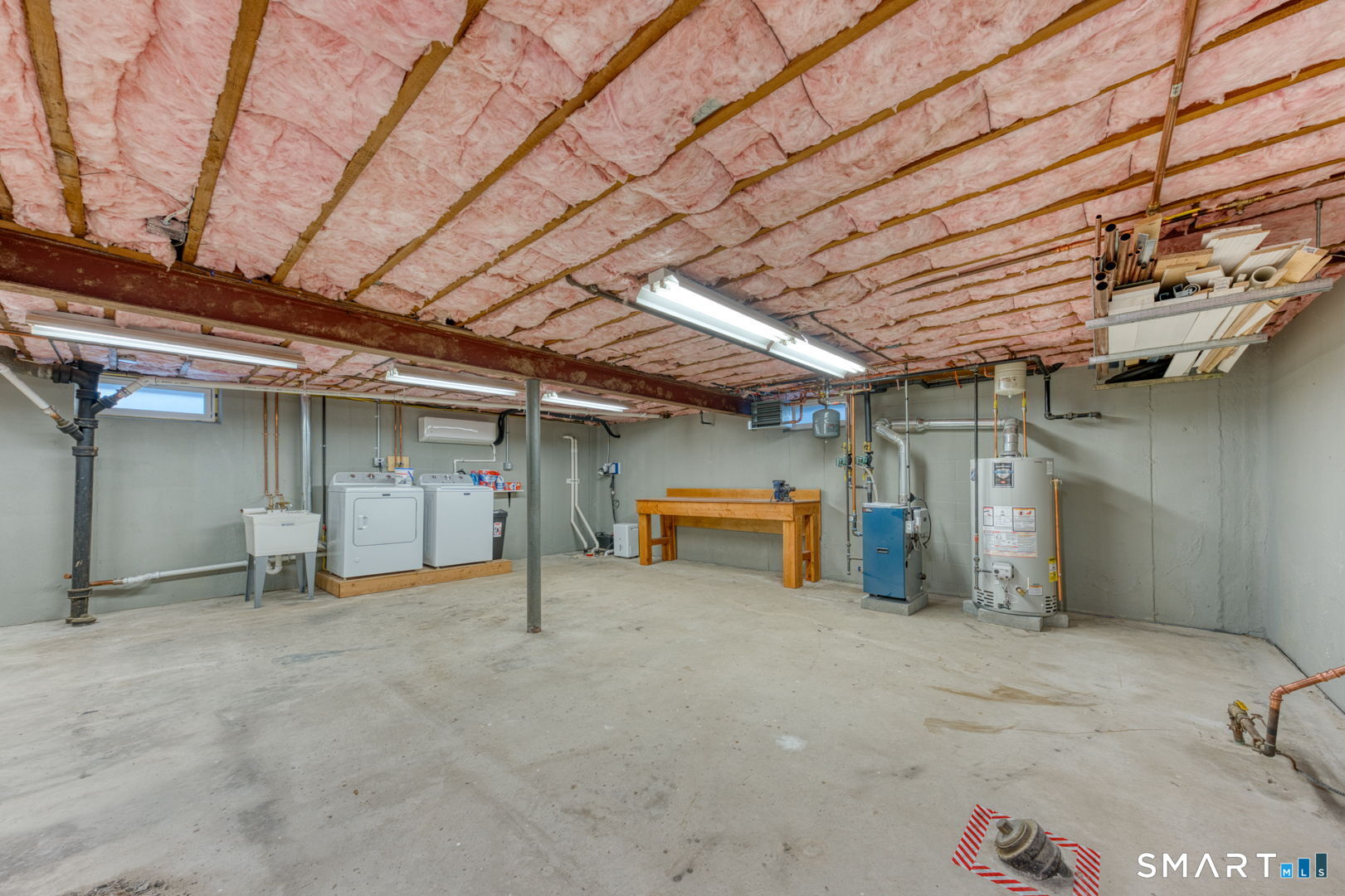 42 Northbrick Lane Wethersfield, CT 06109 - Photo 31 of 37 a view of a big room with an empty space