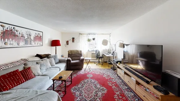 $4,200 | 50 Green Street, Unit 202, Brookline, MA 02446