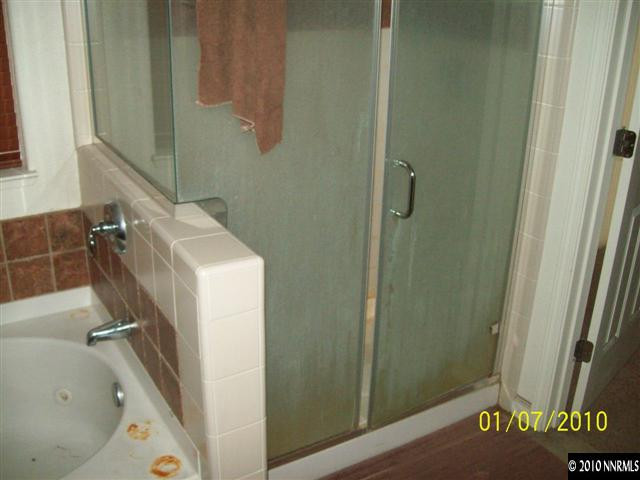 17920 Blake Court Reno, NV 89508 - Photo 7 of 9 Photo 7