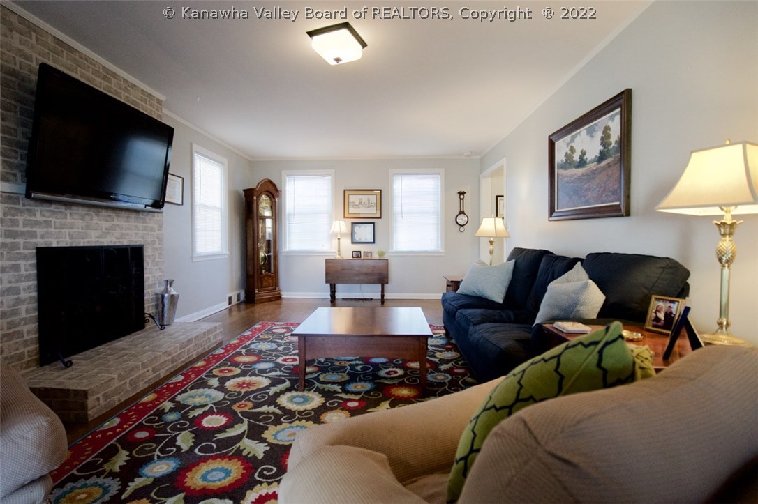 1421 Longridge Road Charleston, WV 25314 - Photo 5 of 30 Gallery Image 5