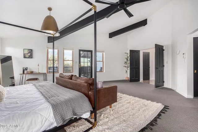 $2,100,000 | 6831 East Stagecoach Pass, Carefree, AZ 85377