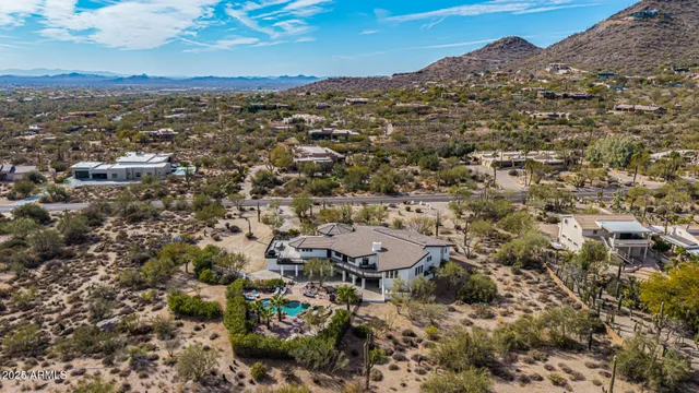 $2,100,000 | 6831 East Stagecoach Pass, Carefree, AZ 85377