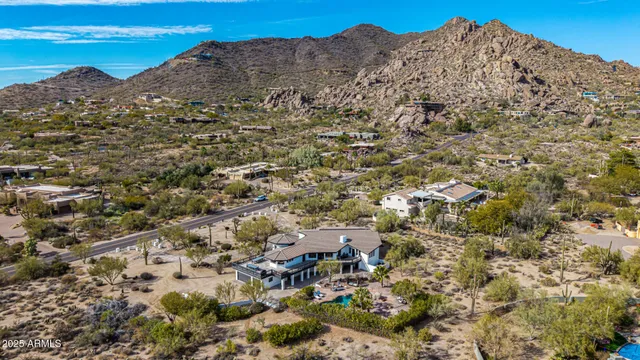 $2,100,000 | 6831 East Stagecoach Pass, Carefree, AZ 85377