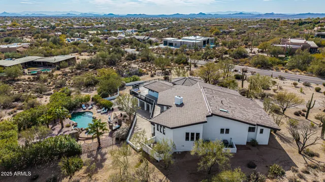 $2,100,000 | 6831 East Stagecoach Pass, Carefree, AZ 85377