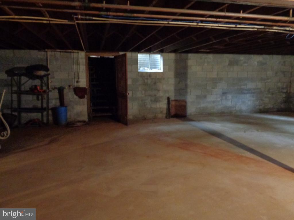 418 Camargo Road Quarryville, PA 17566 - Photo 28 of 31 Gallery Image 28