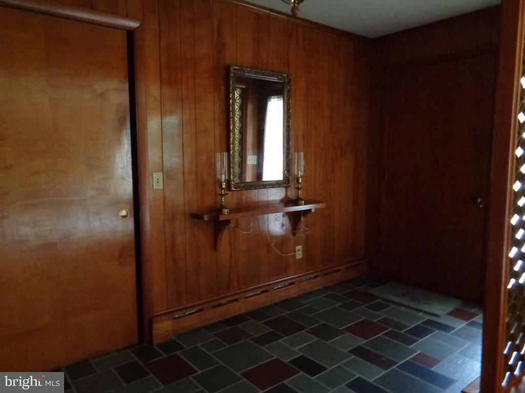 418 Camargo Road Quarryville, PA 17566 - Photo 5 of 31 Gallery Image 5