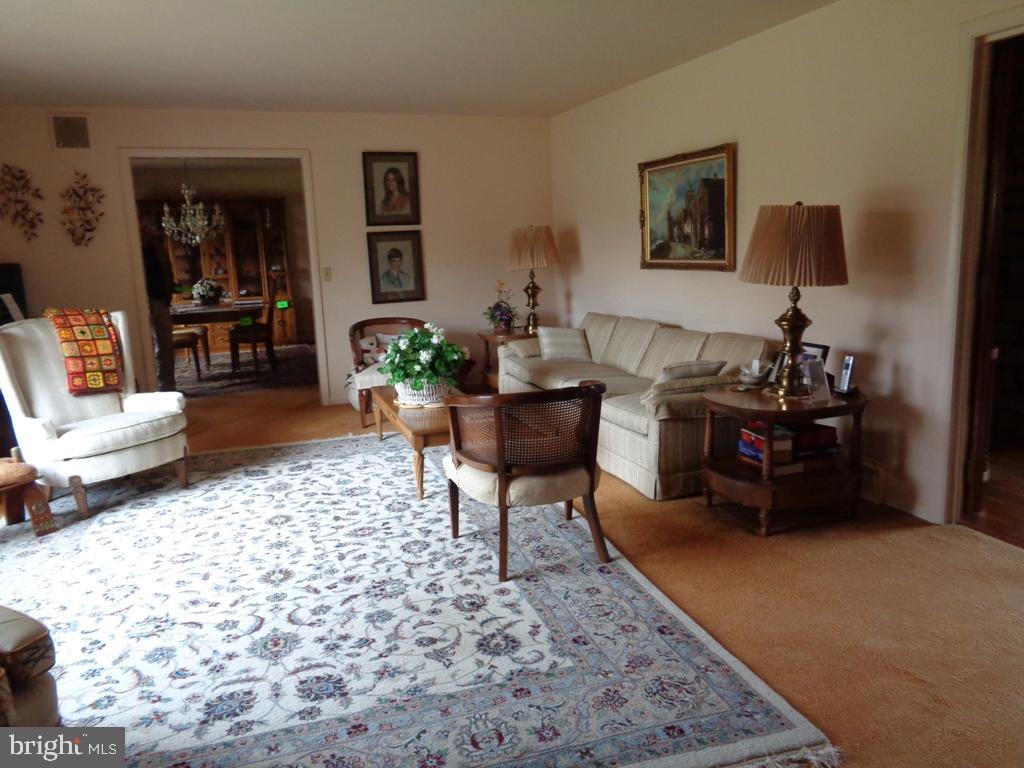418 Camargo Road Quarryville, PA 17566 - Photo 7 of 31 Gallery Image 7