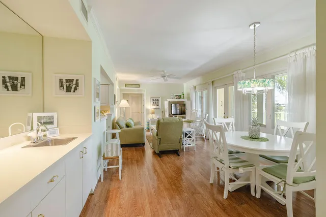 $639,000 | 5520 East Harbor Village Drive, Unit 101, Vero Beach, FL 32967