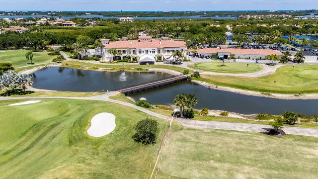 $639,000 | 5520 East Harbor Village Drive, Unit 101, Vero Beach, FL 32967