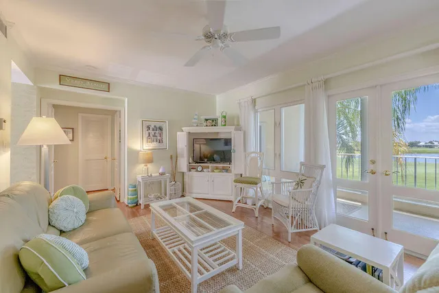 $639,000 | 5520 East Harbor Village Drive, Unit 101, Vero Beach, FL 32967