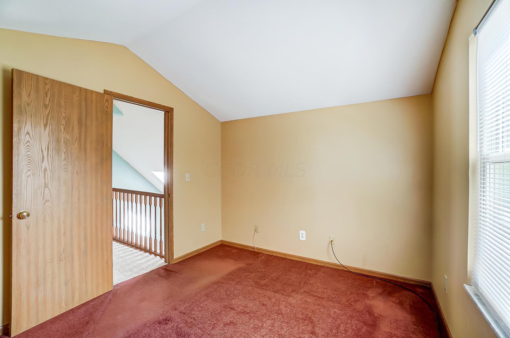 2246 Spindler Road Hilliard, OH 43026 - Photo 38 of 53 Bedroom 3