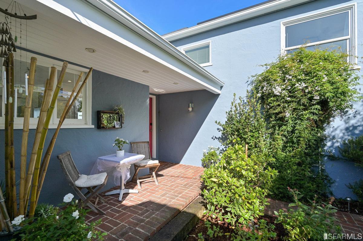 256 Columbia Avenue Kensington, CA 94708 - Photo 36 of 37 a outdoor space with patio