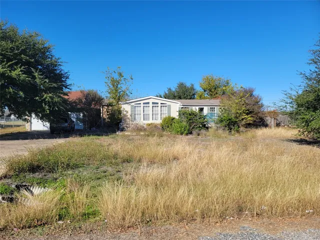 $100,000 | 221 Tall Oak Drive, Hutto, TX 78634