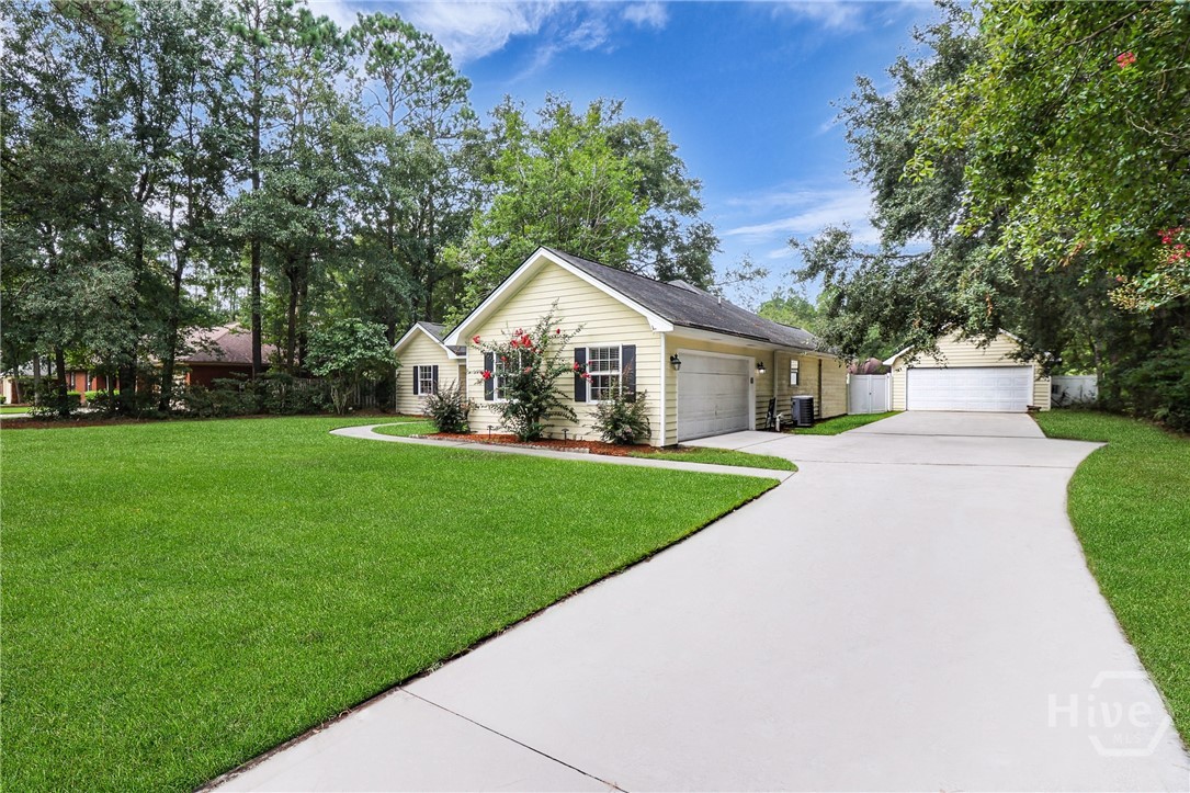 127 Crystal Drive Rincon, GA 31326 - Photo 2 of 29