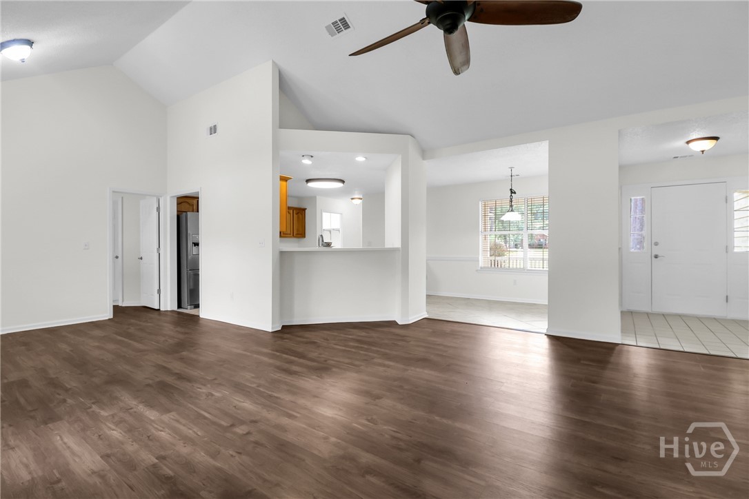 127 Crystal Drive Rincon, GA 31326 - Photo 7 of 29