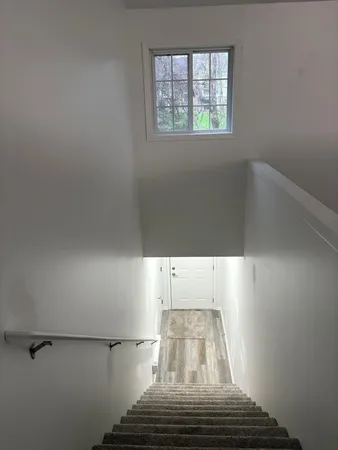 $204,900 | 165 Hunters Lane Northeast, Unit 61, Rockford, MI 49341