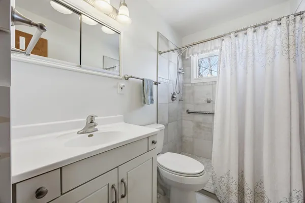 $285,000 | 305 21st Avenue North, Fargo, ND 58102