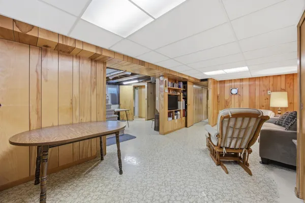 $285,000 | 305 21st Avenue North, Fargo, ND 58102