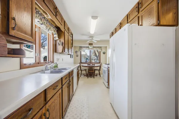 $285,000 | 305 21st Avenue North, Fargo, ND 58102