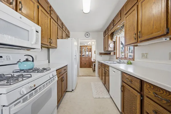 $285,000 | 305 21st Avenue North, Fargo, ND 58102