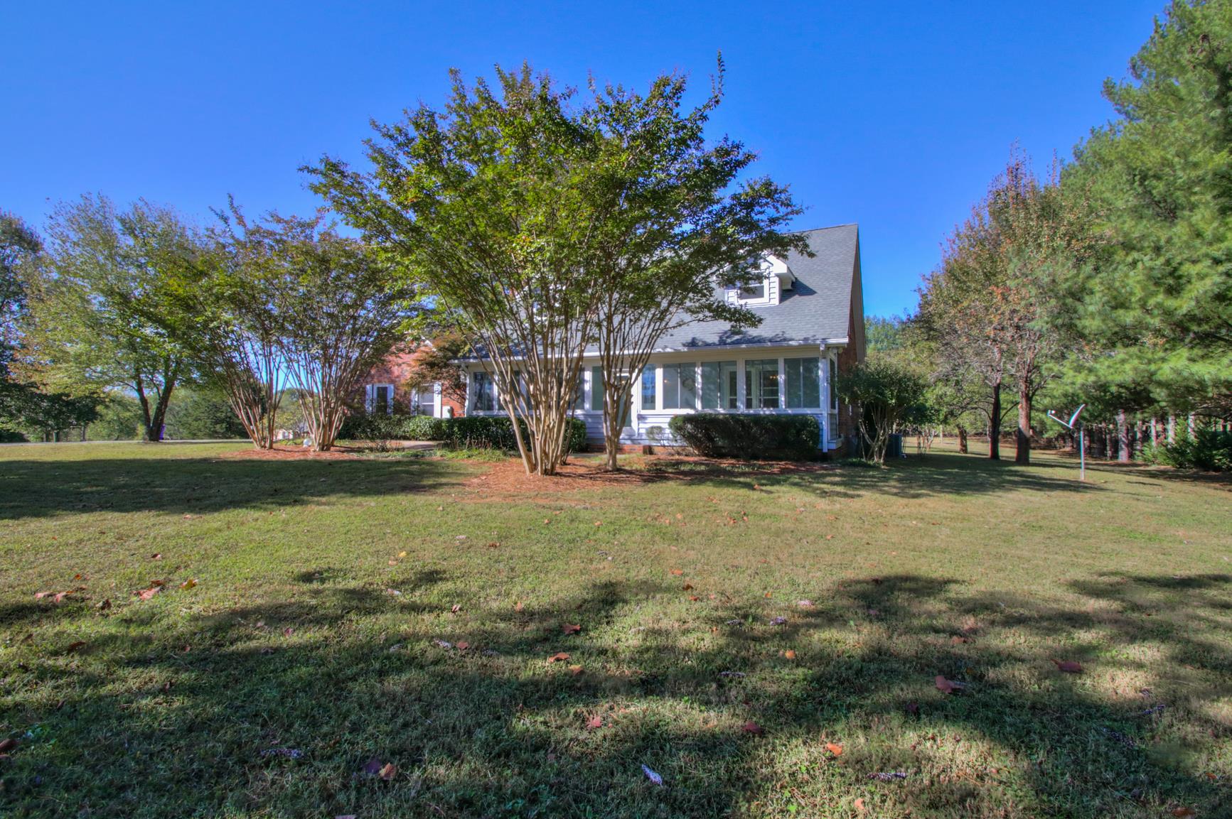 1684 Guill Road Mount Juliet, TN 37122 - Photo 3 of 28 Gallery Image 3