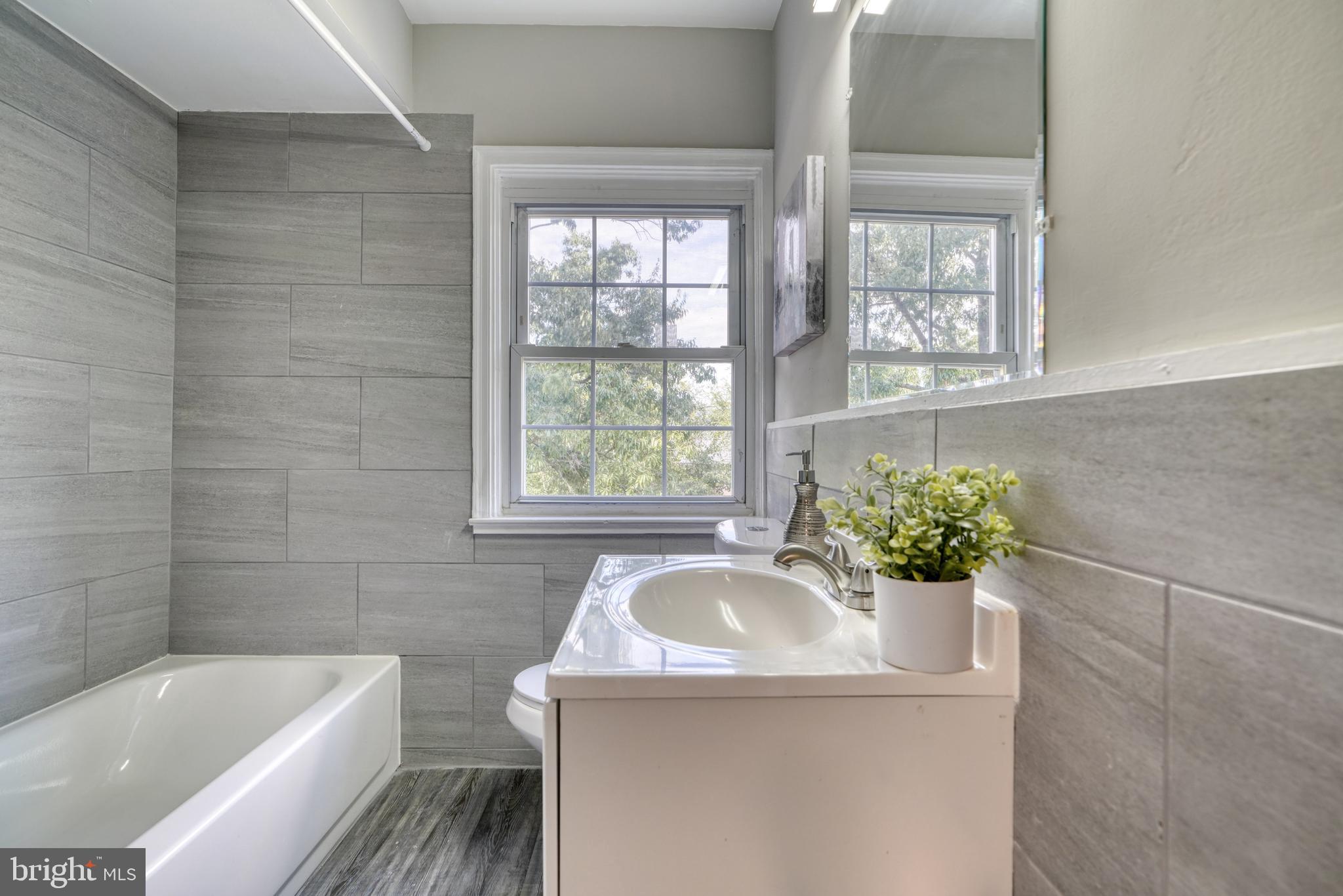 1227 Northview Road Baltimore, MD 21218 - Photo 17 of 40