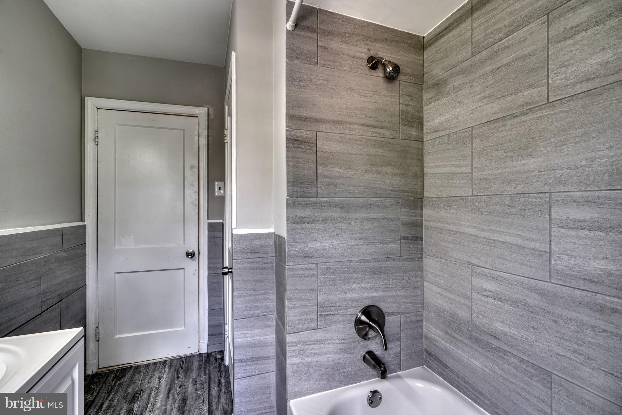 1227 Northview Road Baltimore, MD 21218 - Photo 18 of 40