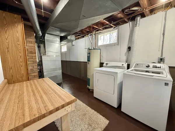 $164,900 | 211 Crocker Avenue North, Thief River Falls, MN 56701