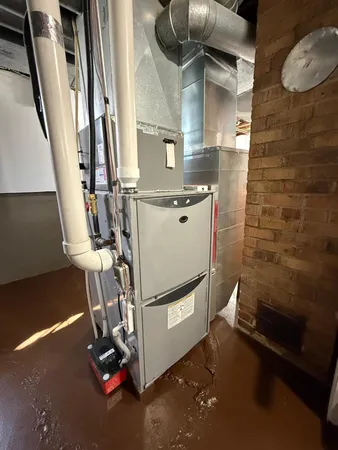 $164,900 | 211 Crocker Avenue North, Thief River Falls, MN 56701