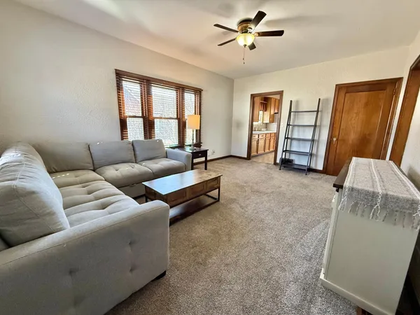 $164,900 | 211 Crocker Avenue North, Thief River Falls, MN 56701