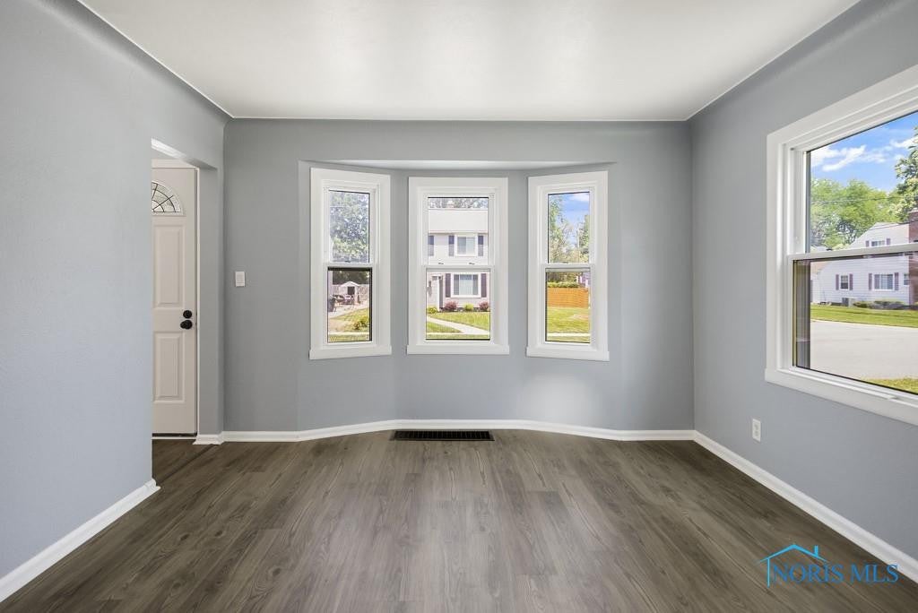 3733 Roanoke Road Toledo, OH 43613 - Photo 6 of 33 Gallery Image 6